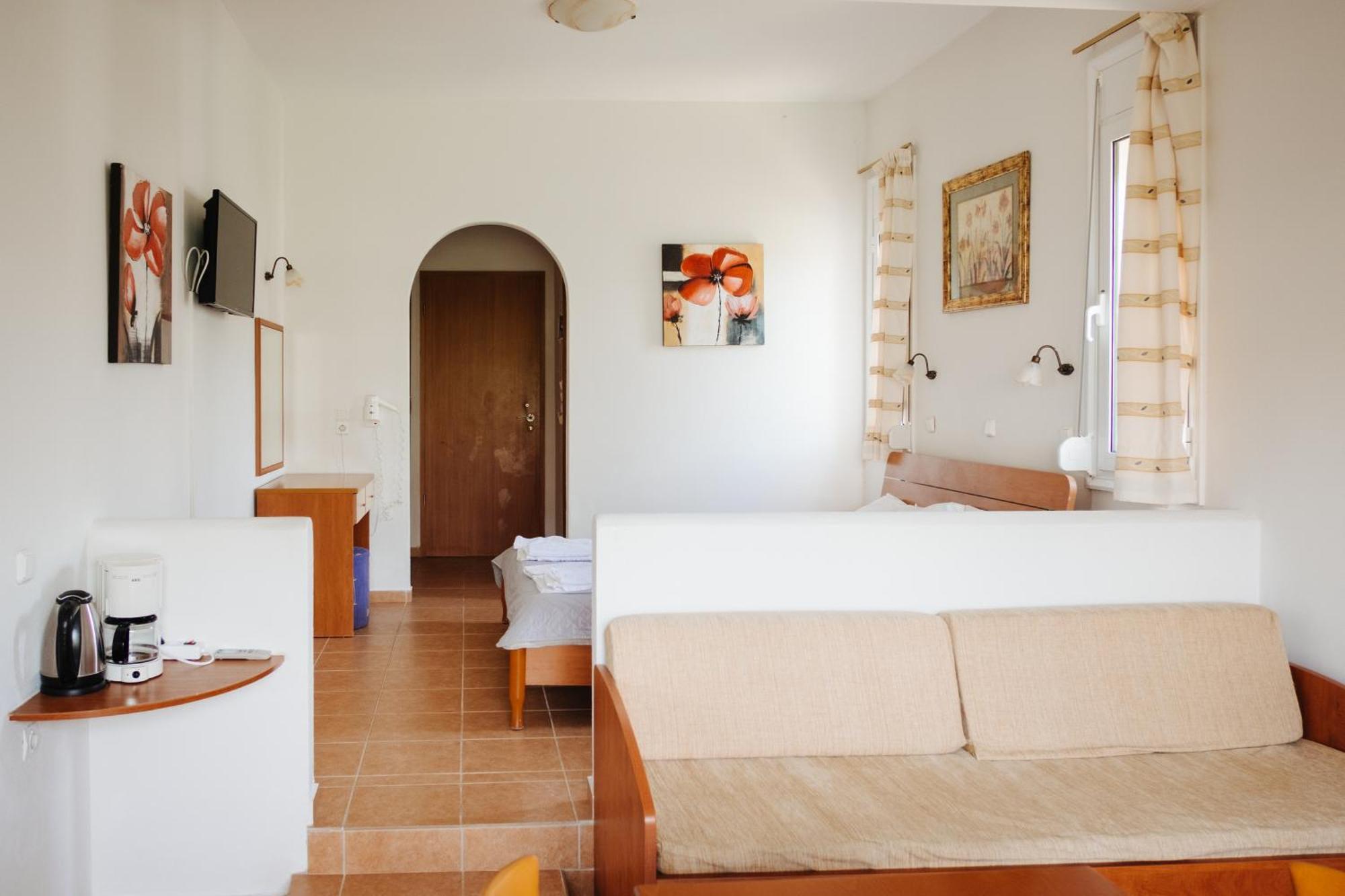 Finikas Apartments プラキアス エクステリア 写真
