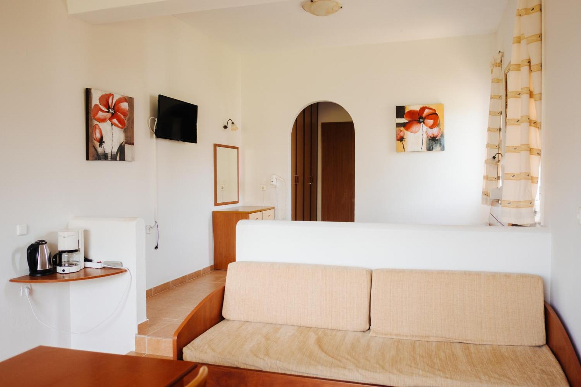 Finikas Apartments プラキアス エクステリア 写真